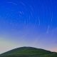 Photographie du ciel étoilé circulaire avec une heure de pose, pays Basque, Pyrénées Atlantiques